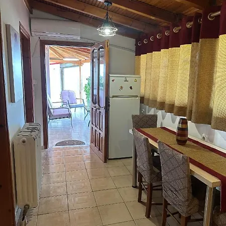Bratis House 2 * ברתולומיאו