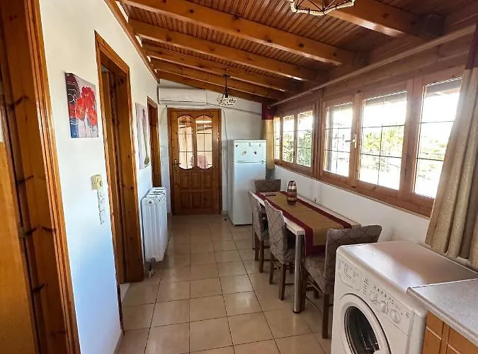 Bratis House 2 Vartholomio