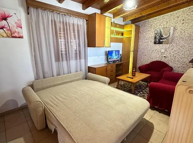 Apartment Bratis House 2 *